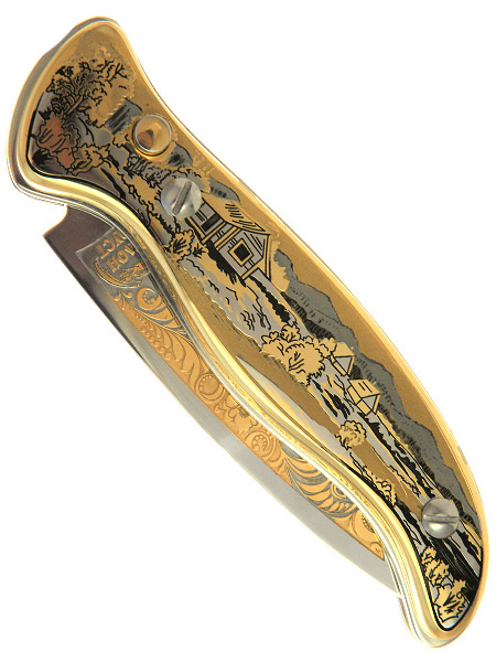 Складной сувенирный нож "Волки, деревня" с кнопкой в подарочном футляре Златоуст