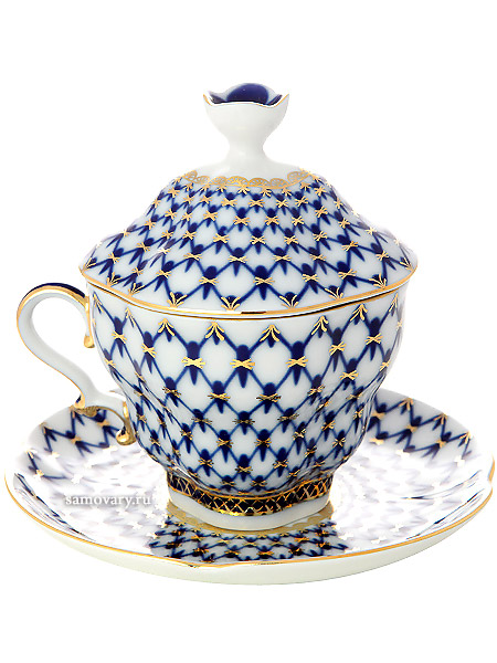 Фарфоровая чайная чашка с крышечкой и блюдцем форма \"Подарочная-2\", рисунок \"Кобальтовая сетка\", Императорский фарфоровый завод